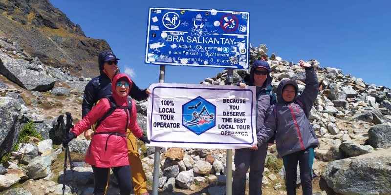 Salkantay Trek to Machu Picchu 4 days and 3 nights Glamping (Mollepata, Llactapata and Santa Teresa) - Local Trekkers Peru - Local Trekkers Peru